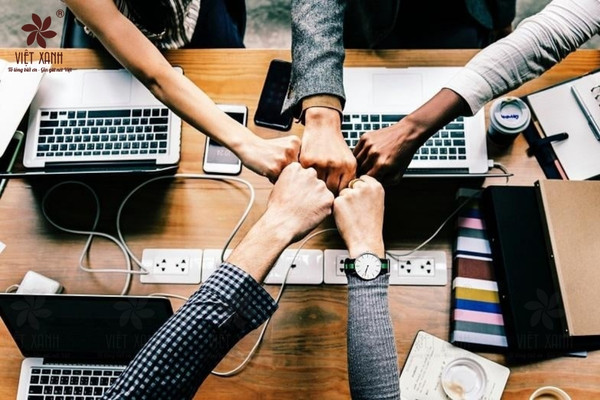 Xây dựng niềm tin và tinh thần đồng đội