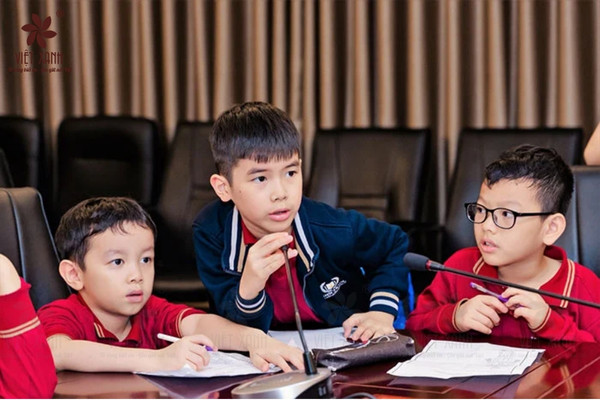 Xác định mục tiêu và đối tượng học viên