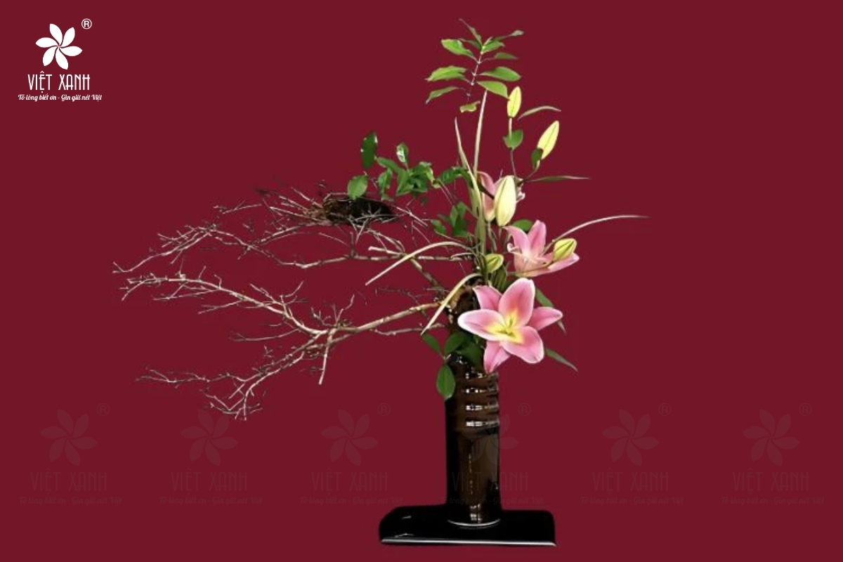 Cách cắm hoa ly ngày tết đẹp mắt nhất