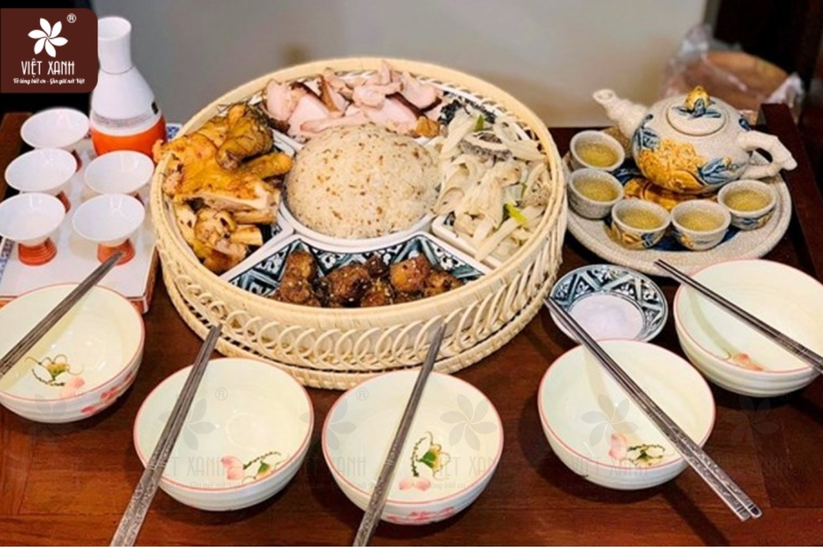 Mâm lễ cúng Gia tiên tại phần mộ