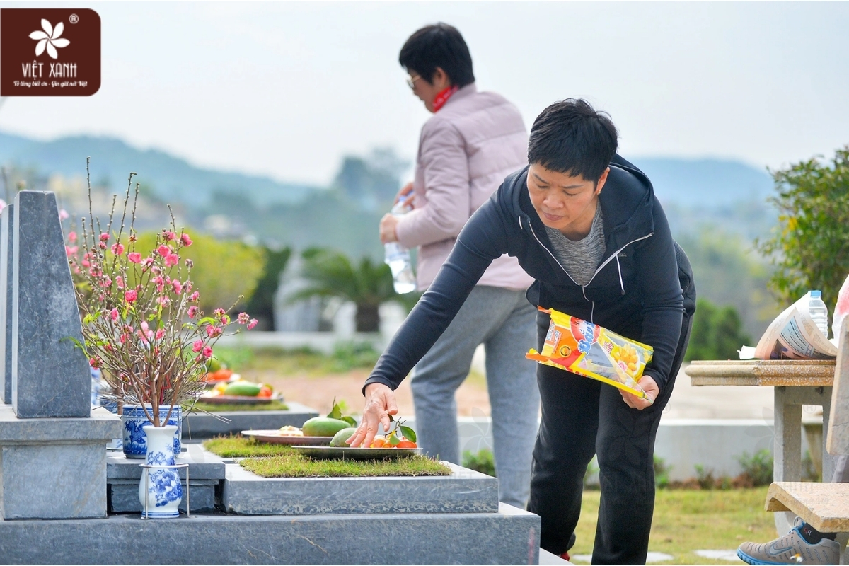 Ý nghĩa sâu sắc của phong tục đi tảo mộ dịp Tết Thanh Minh
