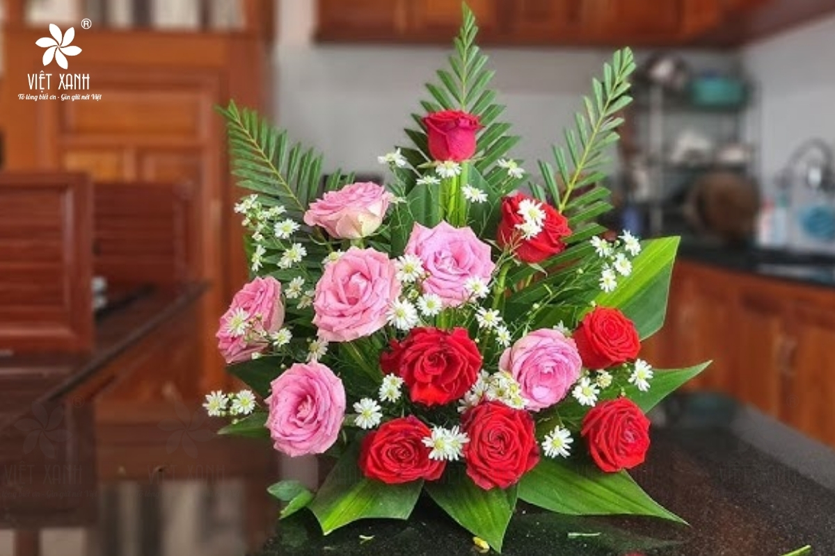 Mẫu cắm hoa hồng