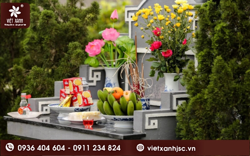 lễ cúng thanh minh ngoài mộ