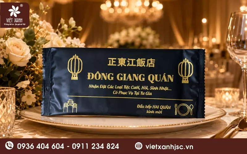 khăn lạnh tiệc cưới