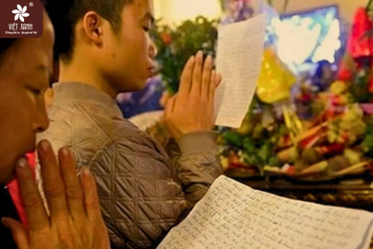 đọc văn khấn ngày rằm vào lúc nào