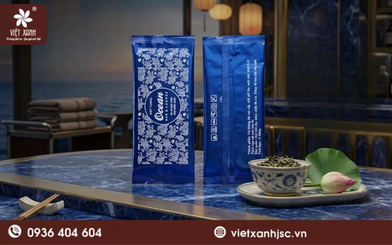 khăn ướt tại khu du lịch hồ trám